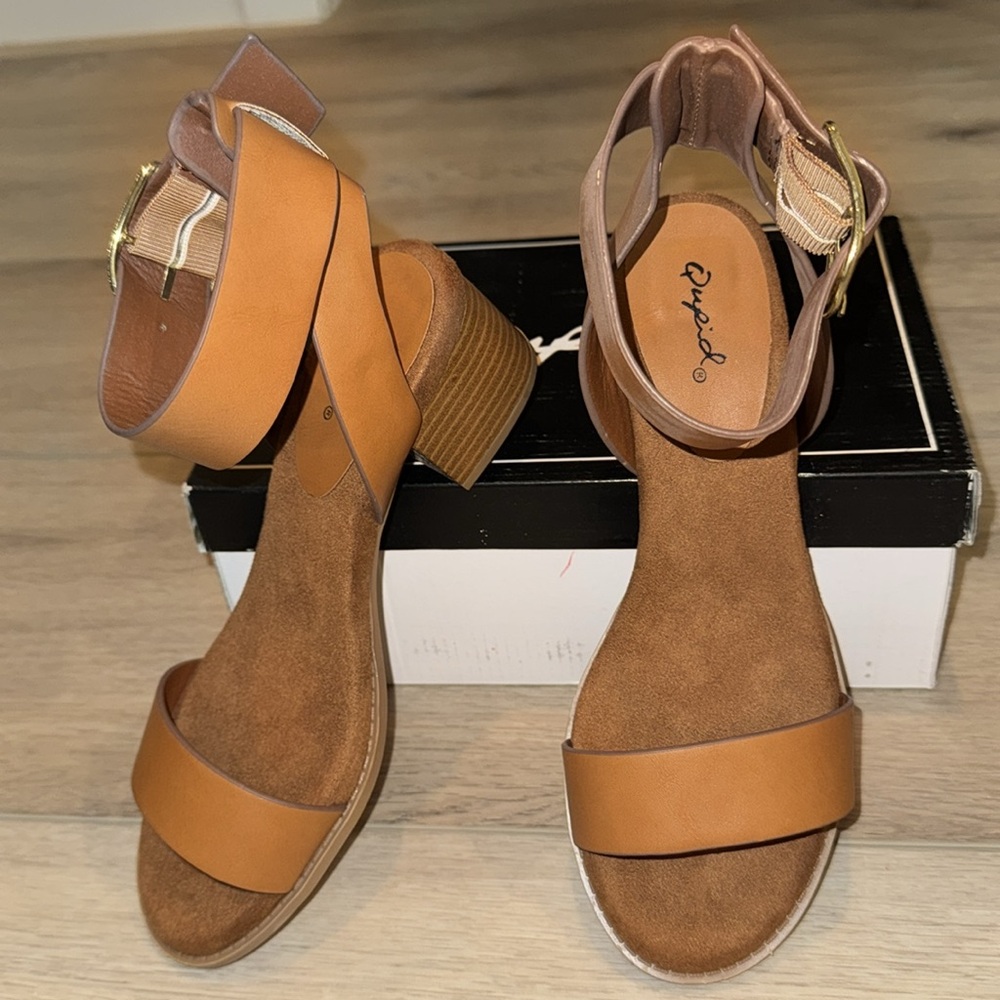 Qupid Tan Ankle Strap Sandals - Picture 6 of 8